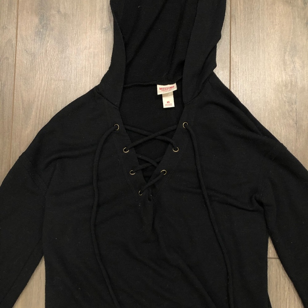 Black Hoodie w/ Criss Cross Draw Strings